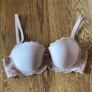 Victoria’s Secret Dream Angels Bra